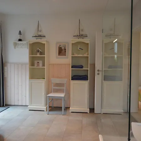 Vakantiehuis Luxurious Holiday In Oos Eifel With Sauna